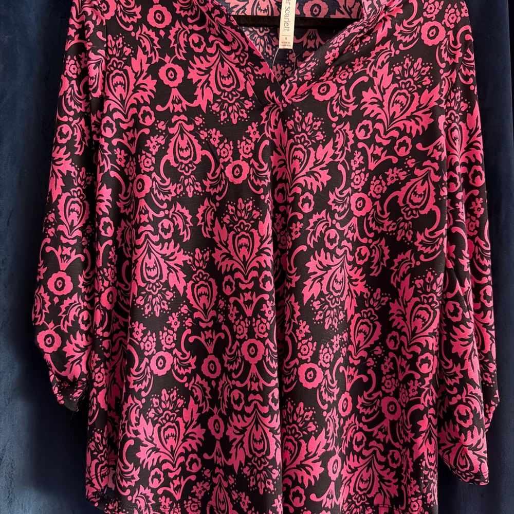 Woman  Pink & Navy Printed  Blouse Dear Scarlett
